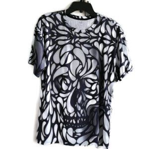 NWOT Men's hidden skull shirt